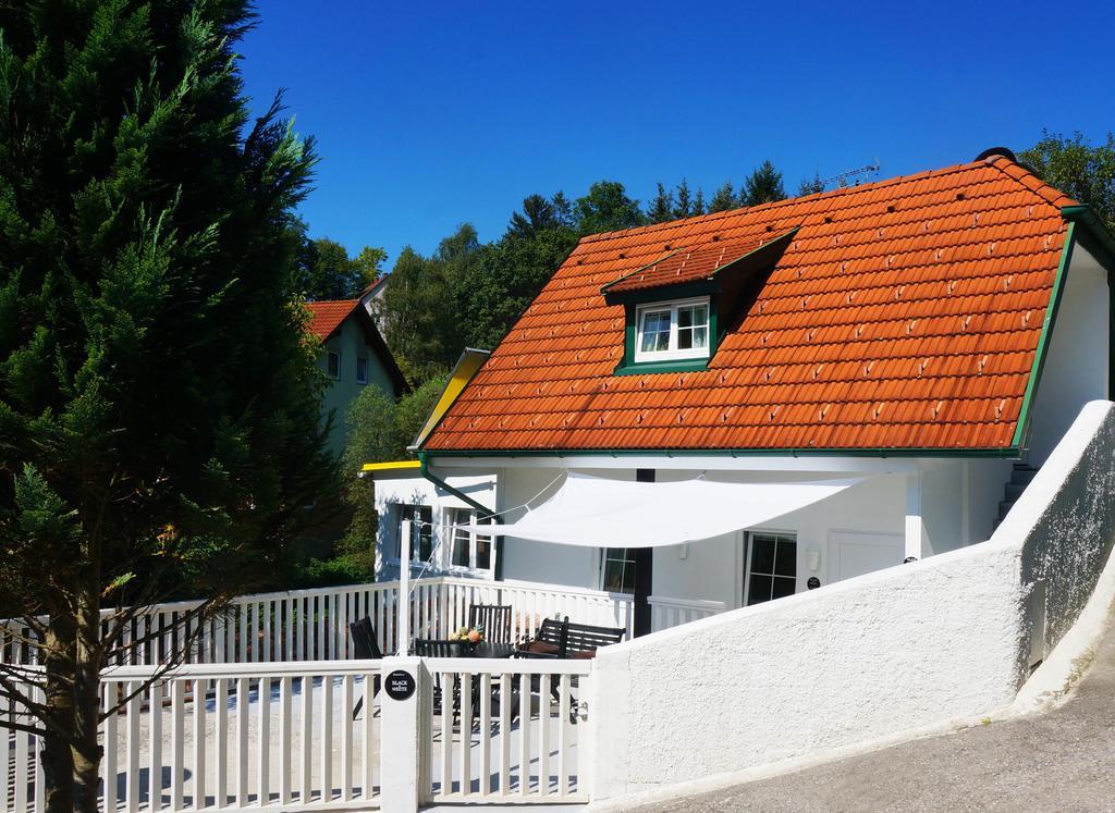 Ferienhaus Black & White Bromberg Экстерьер фото